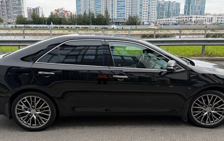 Toyota Camry, 2016 год, 1 990 000 рублей, 4 фотография