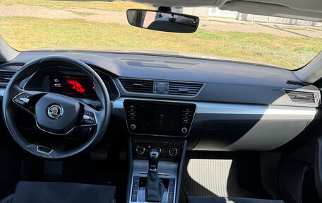 Skoda Superb III рестайлинг, 2021 год, 2 950 000 рублей, 9 фотография