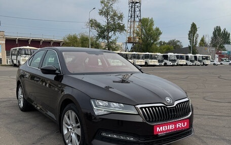 Skoda Superb III рестайлинг, 2021 год, 2 950 000 рублей, 6 фотография