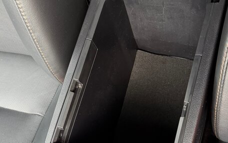 Toyota Camry, 2016 год, 1 990 000 рублей, 19 фотография