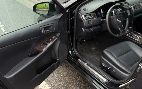 Toyota Camry, 2016 год, 1 990 000 рублей, 9 фотография