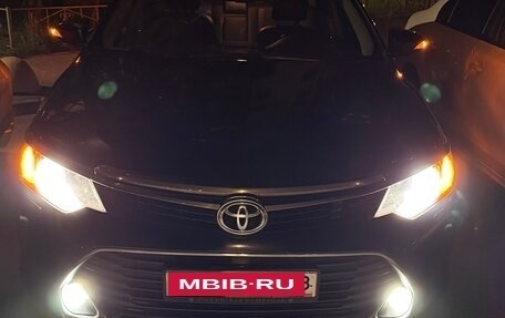 Toyota Camry, 2016 год, 1 990 000 рублей, 14 фотография