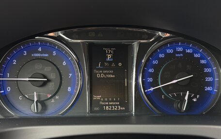 Toyota Camry, 2016 год, 1 990 000 рублей, 39 фотография
