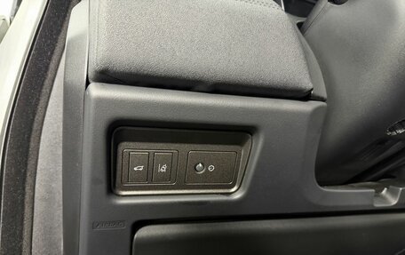 Land Rover Range Rover Evoque I, 2019 год, 2 490 000 рублей, 12 фотография