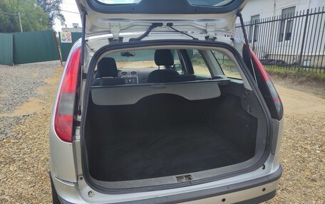 Ford Focus II рестайлинг, 2005 год, 335 000 рублей, 3 фотография