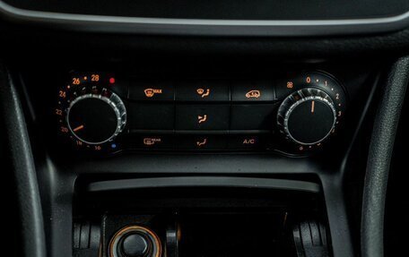 Mercedes-Benz CLA, 2014 год, 1 980 000 рублей, 12 фотография