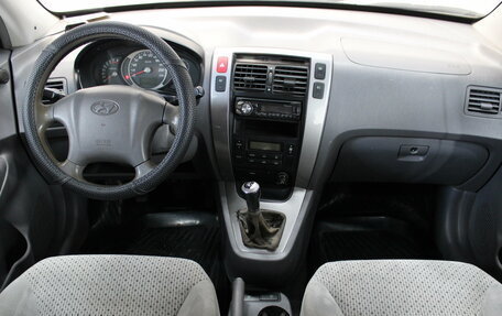 Hyundai Tucson III, 2004 год, 655 000 рублей, 9 фотография