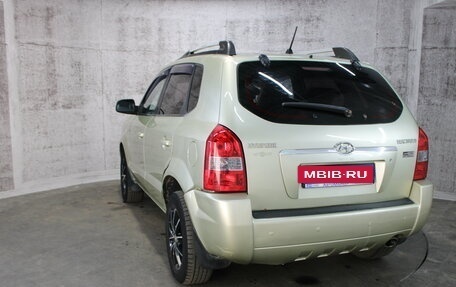 Hyundai Tucson III, 2004 год, 655 000 рублей, 8 фотография