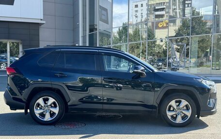 Toyota RAV4, 2020 год, 2 790 000 рублей, 4 фотография