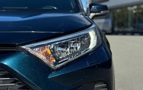 Toyota RAV4, 2020 год, 2 790 000 рублей, 10 фотография