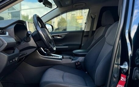 Toyota RAV4, 2020 год, 2 790 000 рублей, 21 фотография