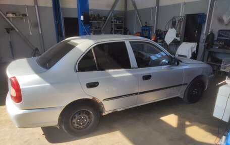 Hyundai Accent II, 2005 год, 265 000 рублей, 2 фотография