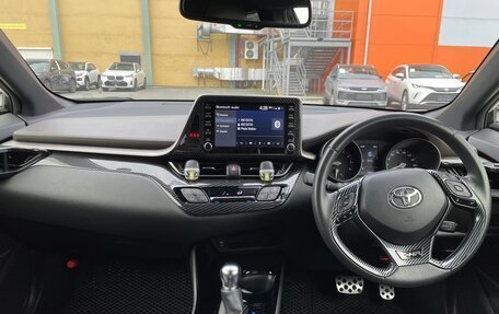 Toyota C-HR I рестайлинг, 2020 год, 2 450 000 рублей, 25 фотография