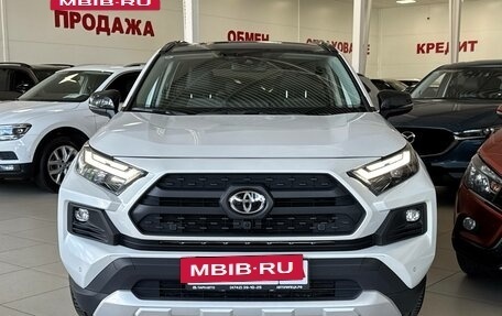 Toyota RAV4, 2025 год, 3 800 000 рублей, 2 фотография