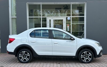 Renault Logan II, 2022 год, 1 299 000 рублей, 6 фотография