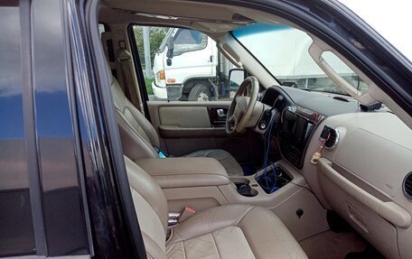 Ford Expedition, 2004 год, 1 550 000 рублей, 13 фотография