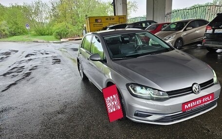 Volkswagen Golf VII, 2018 год, 1 800 000 рублей, 2 фотография