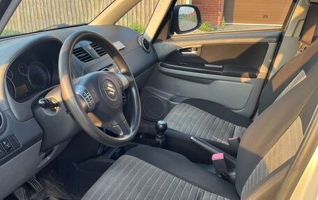 Suzuki SX4 II рестайлинг, 2010 год, 800 000 рублей, 12 фотография