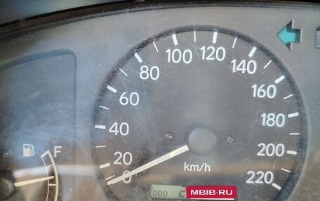 Toyota Corolla, 2000 год, 410 000 рублей, 23 фотография