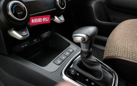 KIA Rio IV, 2022 год, 1 780 000 рублей, 12 фотография