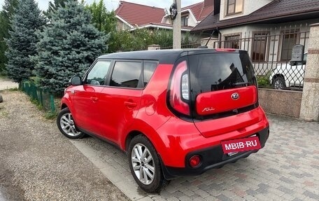 KIA Soul II рестайлинг, 2018 год, 1 650 000 рублей, 3 фотография