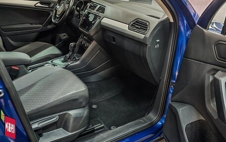 Volkswagen Tiguan II, 2020 год, 2 350 000 рублей, 8 фотография