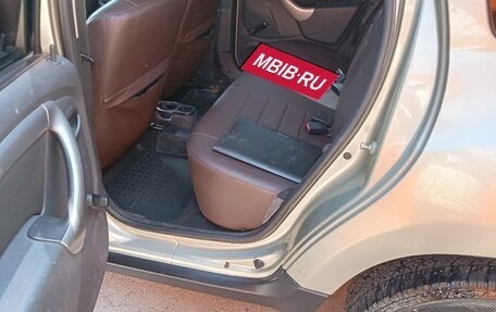 Renault Duster I рестайлинг, 2012 год, 900 000 рублей, 2 фотография