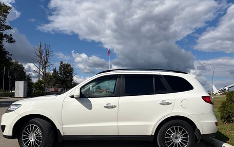 Hyundai Santa Fe III рестайлинг, 2011 год, 1 360 000 рублей, 2 фотография