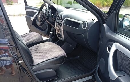 Renault Sandero I, 2012 год, 585 000 рублей, 3 фотография
