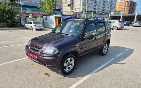 Chevrolet Niva I рестайлинг, 2018 год, 730 000 рублей, 1 фотография