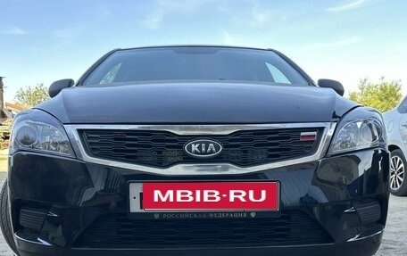 KIA cee'd I рестайлинг, 2010 год, 650 000 рублей, 1 фотография