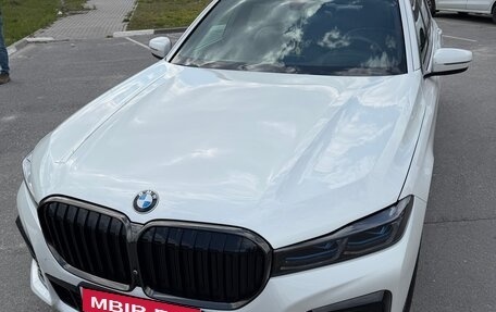 BMW 7 серия, 2020 год, 7 100 000 рублей, 1 фотография