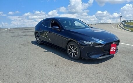 Mazda 3, 2021 год, 1 680 000 рублей, 15 фотография