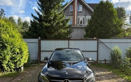 Mercedes-Benz C-Класс, 2015 год, 1 856 000 рублей, 3 фотография