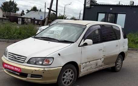 Toyota Ipsum II, 1997 год, 350 000 рублей, 2 фотография