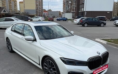 BMW 7 серия, 2020 год, 7 100 000 рублей, 2 фотография
