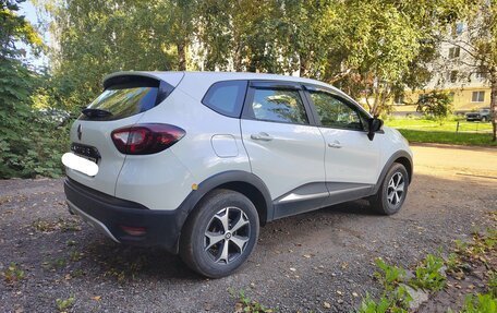 Renault Kaptur I рестайлинг, 2019 год, 1 139 000 рублей, 4 фотография