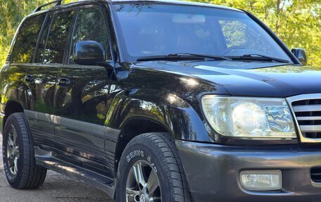 Toyota Land Cruiser 100 рестайлинг 2, 2002 год, 1 690 000 рублей, 3 фотография