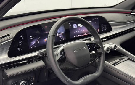 CheryExeed TXL, 2024 год, 2 900 000 рублей, 16 фотография