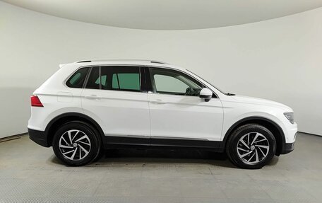 Volkswagen Tiguan II, 2018 год, 2 650 000 рублей, 5 фотография