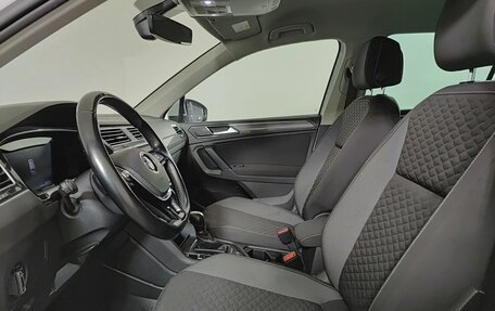 Volkswagen Tiguan II, 2018 год, 2 650 000 рублей, 20 фотография