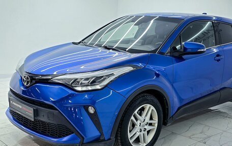 Toyota C-HR I рестайлинг, 2020 год, 3 190 000 рублей, 7 фотография