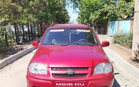 Chevrolet Niva I рестайлинг, 2009 год, 465 000 рублей, 1 фотография