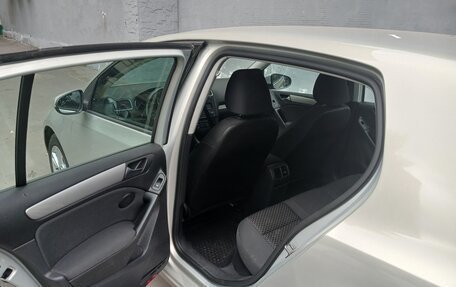 Volkswagen Golf VI, 2012 год, 800 000 рублей, 6 фотография