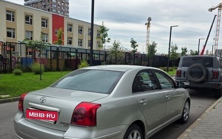 Toyota Avensis III рестайлинг, 2004 год, 900 000 рублей, 6 фотография