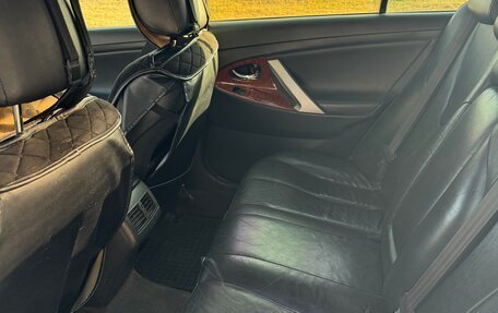 Toyota Camry, 2008 год, 649 000 рублей, 17 фотография