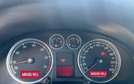Volkswagen Passat B5+ рестайлинг, 2004 год, 450 000 рублей, 18 фотография