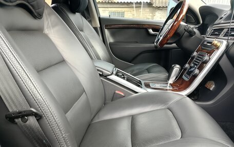 Volvo XC70 II рестайлинг, 2012 год, 1 550 000 рублей, 29 фотография