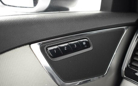 Volvo XC90 II рестайлинг, 2017 год, 2 875 200 рублей, 23 фотография