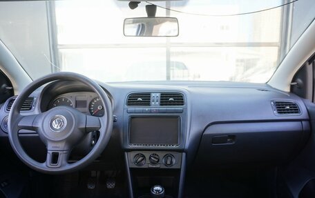 Volkswagen Polo VI (EU Market), 2012 год, 650 000 рублей, 12 фотография
